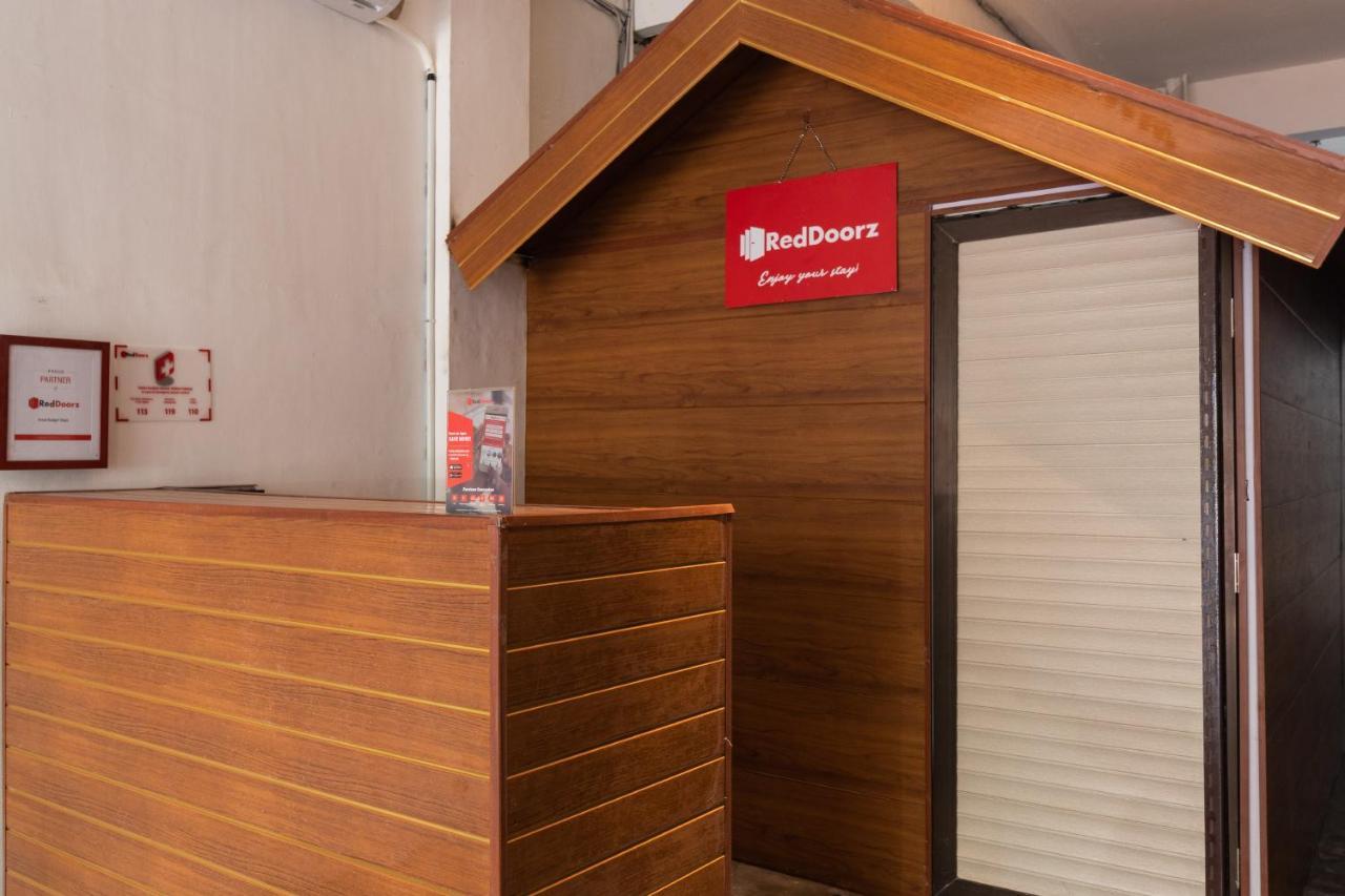 Reddoorz Near Sun Plaza Medan 2 Hotel Екстериор снимка