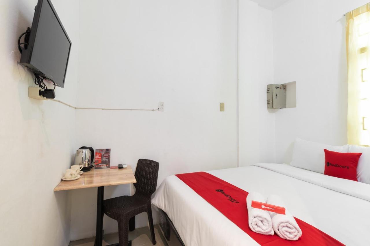 Reddoorz Near Sun Plaza Medan 2 Hotel Екстериор снимка